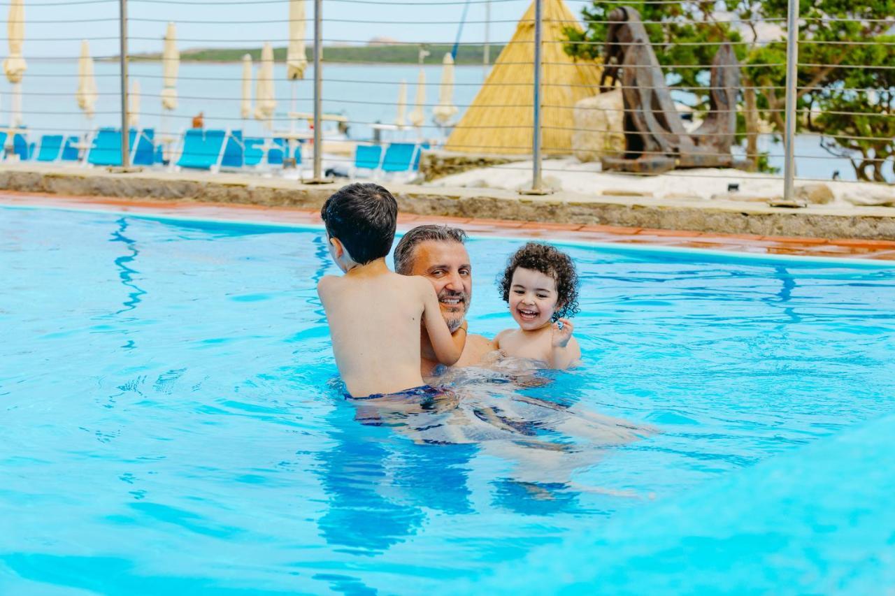 Unahotels Club Hotel Ancora Stintino Εξωτερικό φωτογραφία